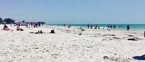 Sun-loungers, beach towels