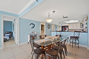 Dining - Amazing Beach Front w/ Gulf & Ocean Views~Las Brisas 506 (Madeira Beach)