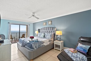 3 chambres, fer et planche à repasser, lit parapluie, Wi-Fi gratuit