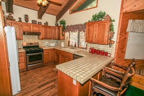 Fridge, microwave, oven, stovetop - Summit Adventure - Walk to Snow Summit, Game Room, Pool Table, BBQ (Big Bear Lake)