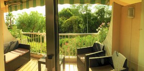 View from property - Large studio *** in St Raphaël, Port Santa Lucia, opposite the Palais des Congrès (Saint-Raphaël)