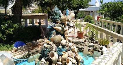 Relaxing studio with veranda 'n garden