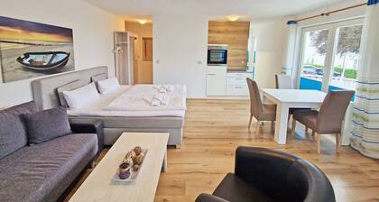 Villa Monika, FW 2 Backbord - Backbord 2