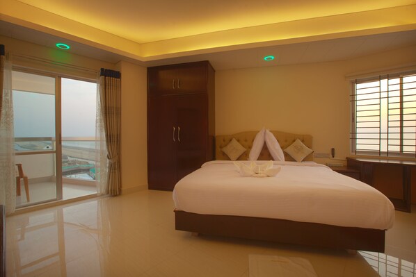 Deluxe Suite | Desk, free WiFi