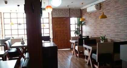 Hotel Mahalaxmi Indo Myanmar