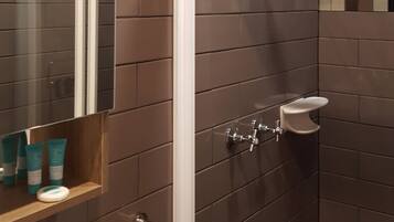 Shower, free toiletries, hair dryer, towels