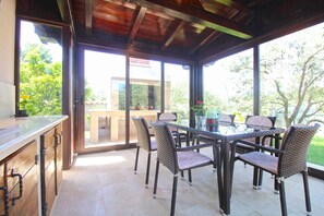 تناول الطعام