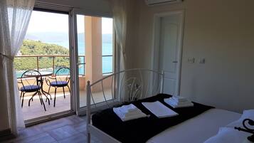 4 Schlafzimmer, Bügeleisen/Bügelbrett, WLAN, Bettwäsche