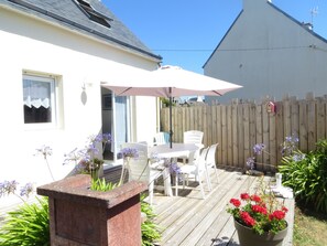Outdoor dining - House 200 m from the beaches (St Cava) (Plouguerneau)