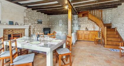 Homerez - Geräumiges Haus in Assay mit Garten und Kamin