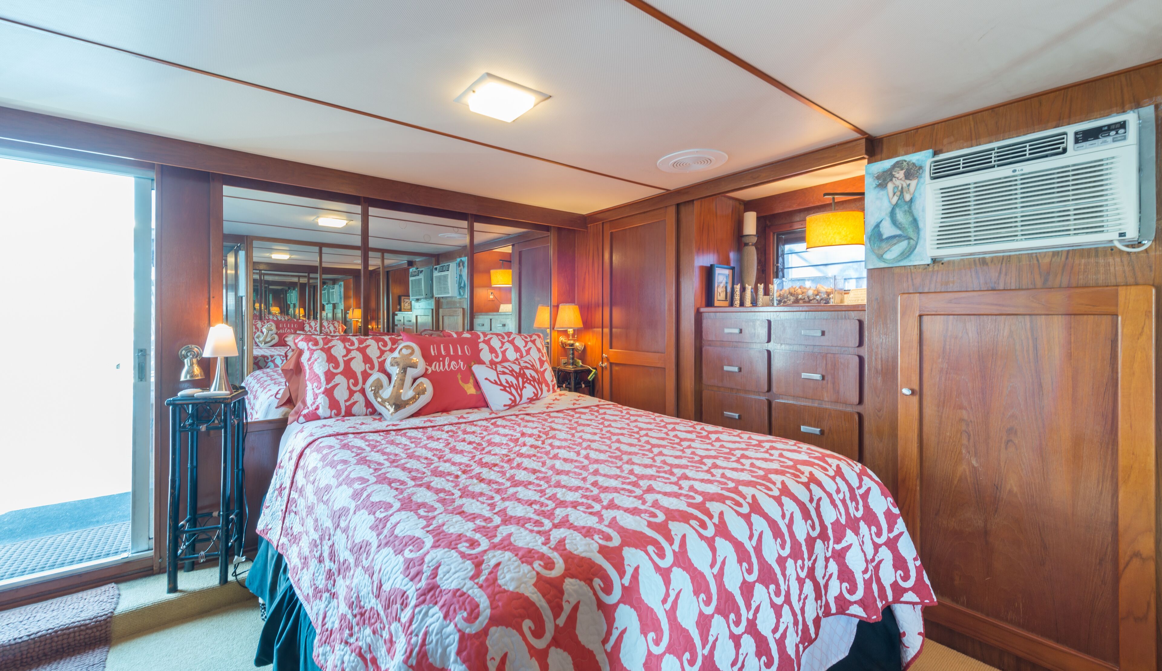 2 chambres, bureau, fer et planche à repasser, Wi-Fi gratuit