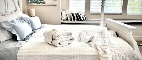 4 chambres, literie hypoallergénique, fer et planche à repasser, Wi-Fi