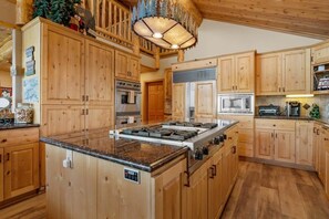 Microwave, oven, dishwasher, toaster