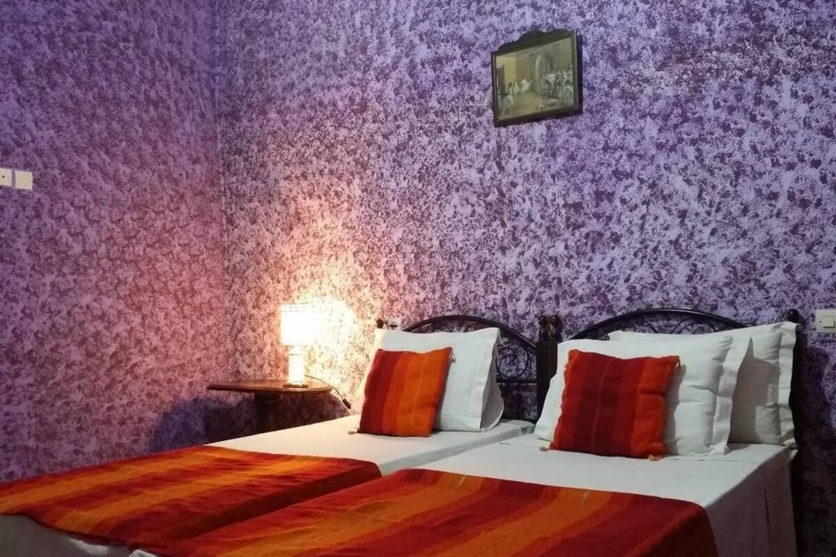 Desk, blackout drapes, free WiFi, bed sheets
