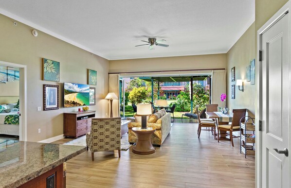 Téléviseur, lecteur de DVD, chaîne audio