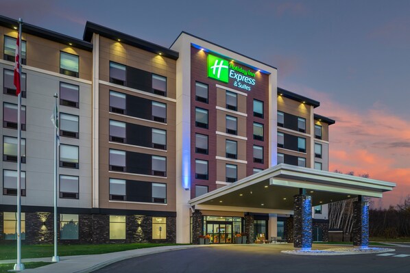 Exterior - Holiday Inn Express & Suites Moncton by IHG (Moncton)