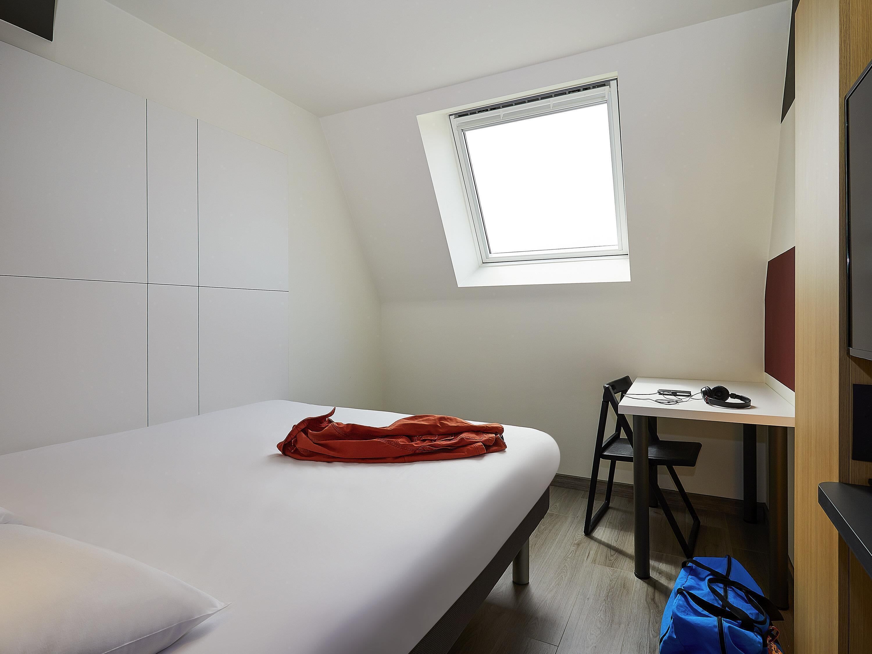 Habitació doble, 1 llit doble | Escriptori, bressols gratuïts, wifi gratuïta i roba de llit 