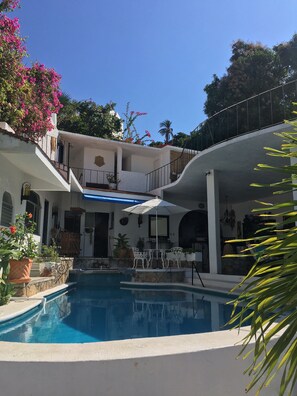 Udendørs pool
