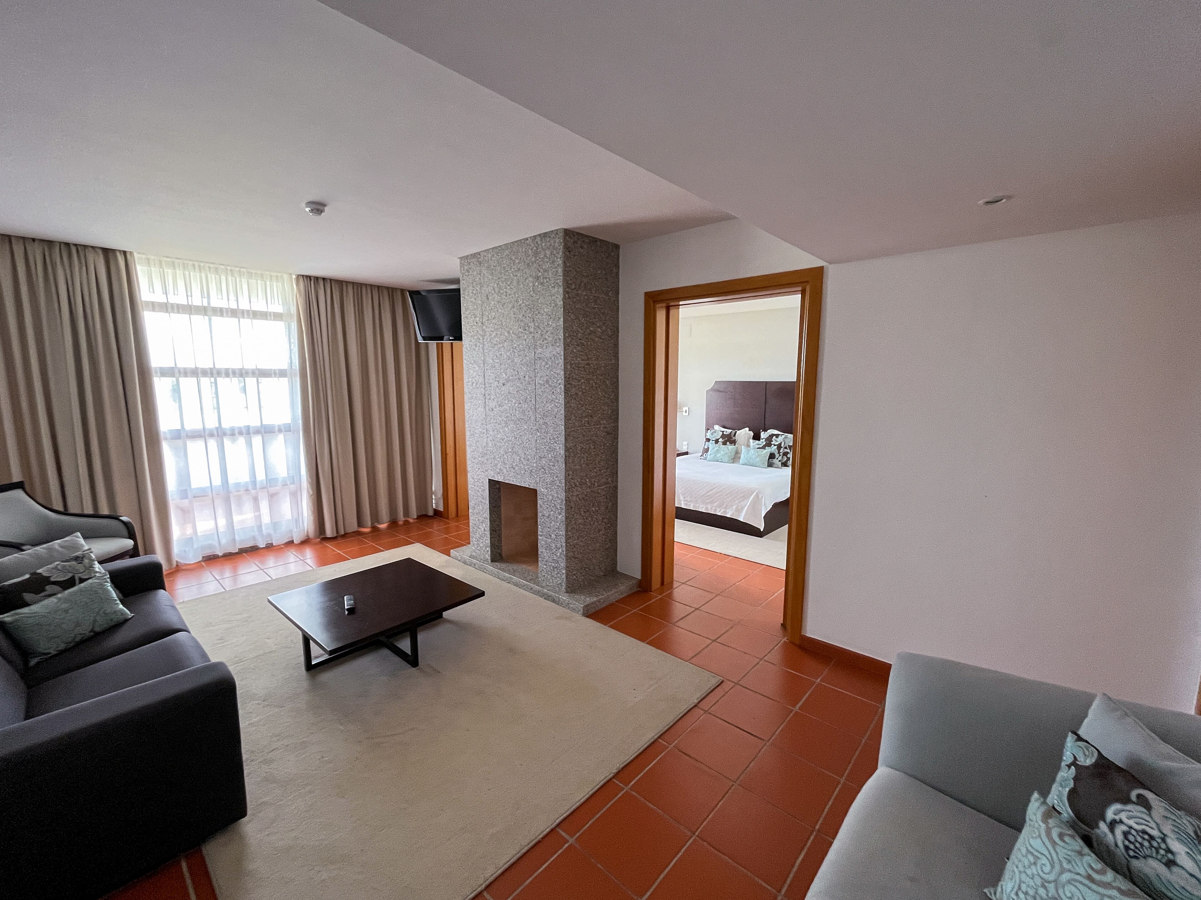 standard suite | 1 bedroom, desk, blackout curtains, soundproofing