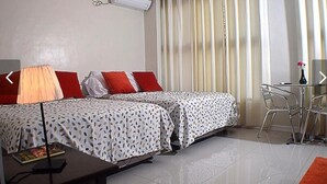 Ảnh chưa phân loại, 3 trong số 25 ảnh, nút