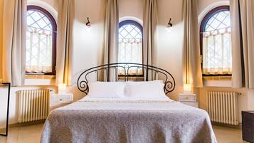 Superior Double Room, 1 Bedroom | Desk, soundproofing, free WiFi, bed sheets