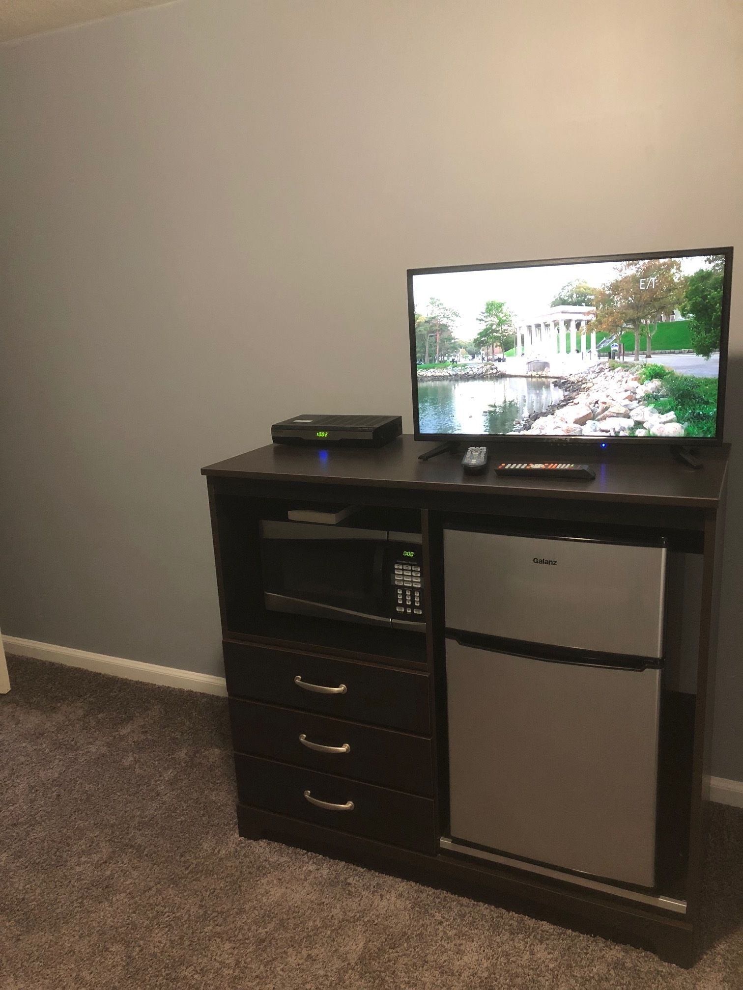 Dobbeltrom – comfort, 1 dobbeltseng | Minikjøleskap