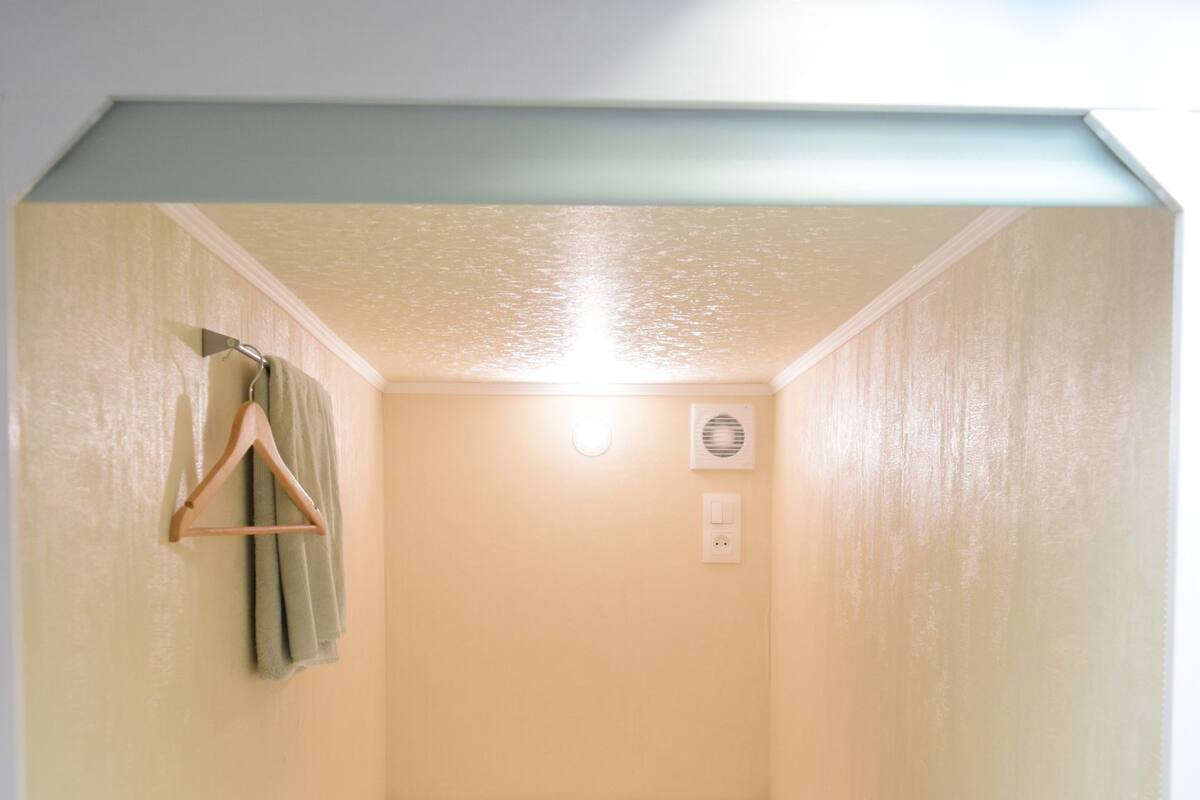 1 bedroom, iron/ironing board, free WiFi, bed sheets