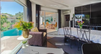 Cascade House, Luxury Vila in Carvoeiro