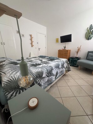Exclusive Double Room, 1 Queen Bed | Premium bedding, memory-foam beds, soundproofing, free WiFi - B&B Santa Maria di Leuca (Castrignano del Capo)