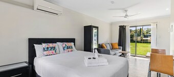 Lemon Tree Passage Motel