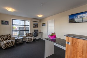 Sala de estar en el lobby