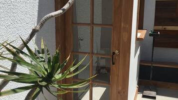 مدخل المنشأة