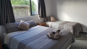 2 Bedroom Large | 1 bedroom, premium bedding, soundproofing, iron/ironing board - Heritage Highway Motel (Hokitika)