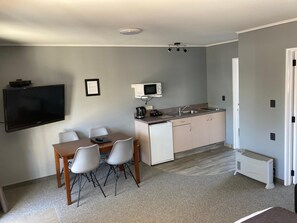 Interior - Heritage Highway Motel (Hokitika)