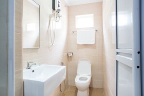 Chambre Simple Supérieure, 1 lit une place | Salle de bain