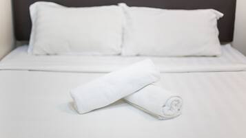 Setrika/meja setrika dan Wi-Fi gratis