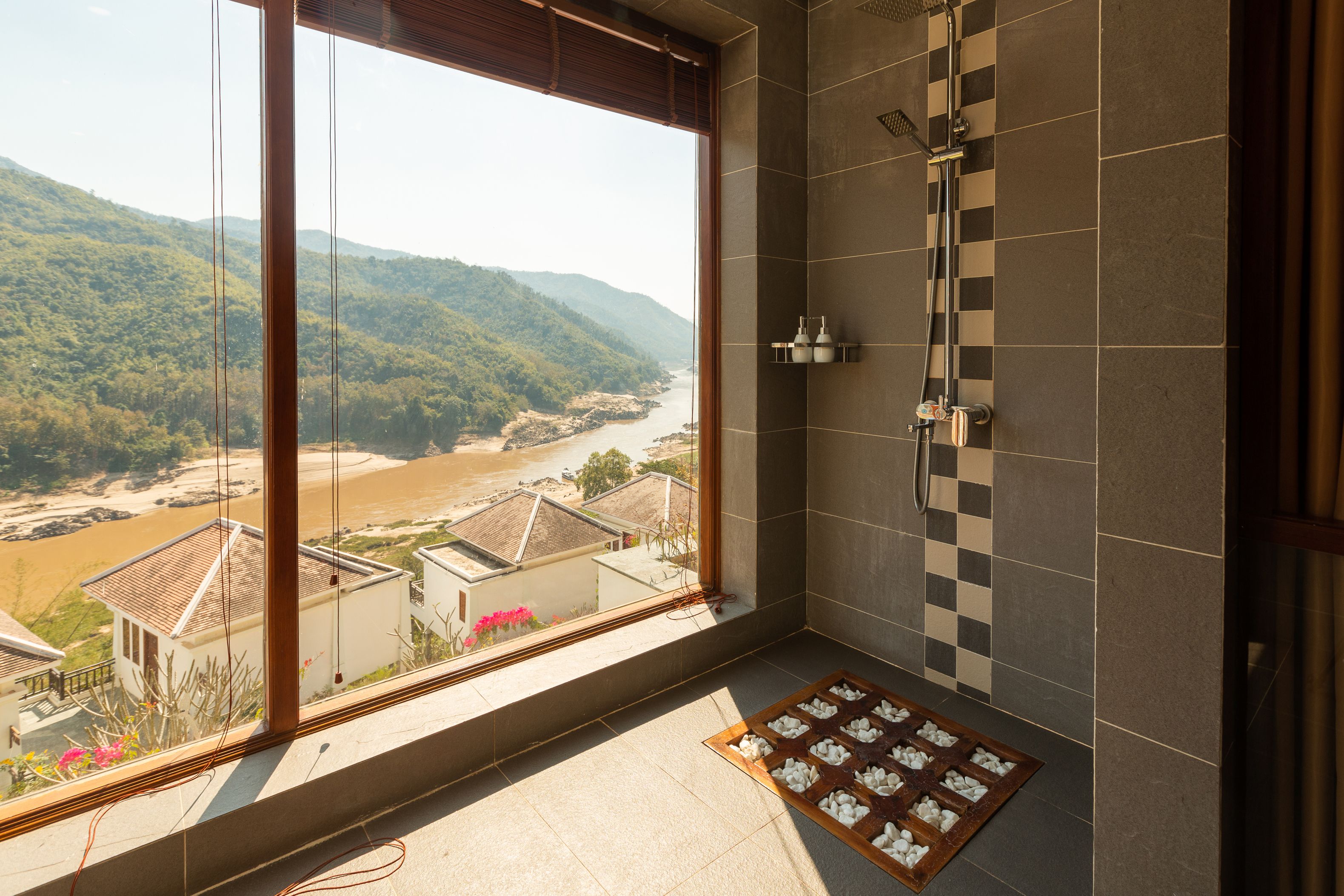 separate bathtub and shower, free toiletries, hair dryer, bathrobes