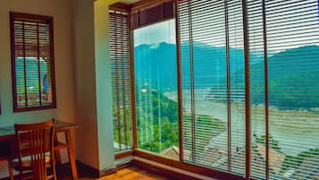 Villa Signature | 1 chambre, surmatelas, minibar, décoration personnalisée