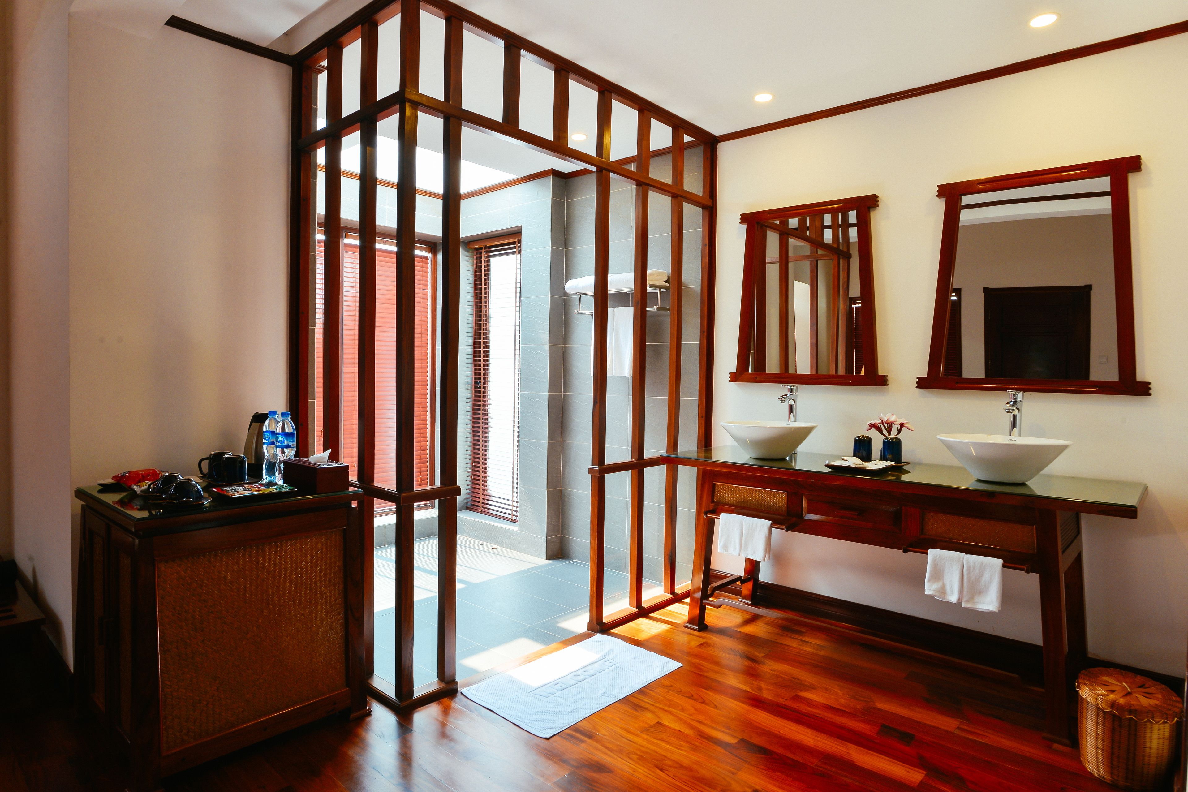 family room | bathroom | separate bathtub and shower, free toiletries, hair dryer, bathrobes