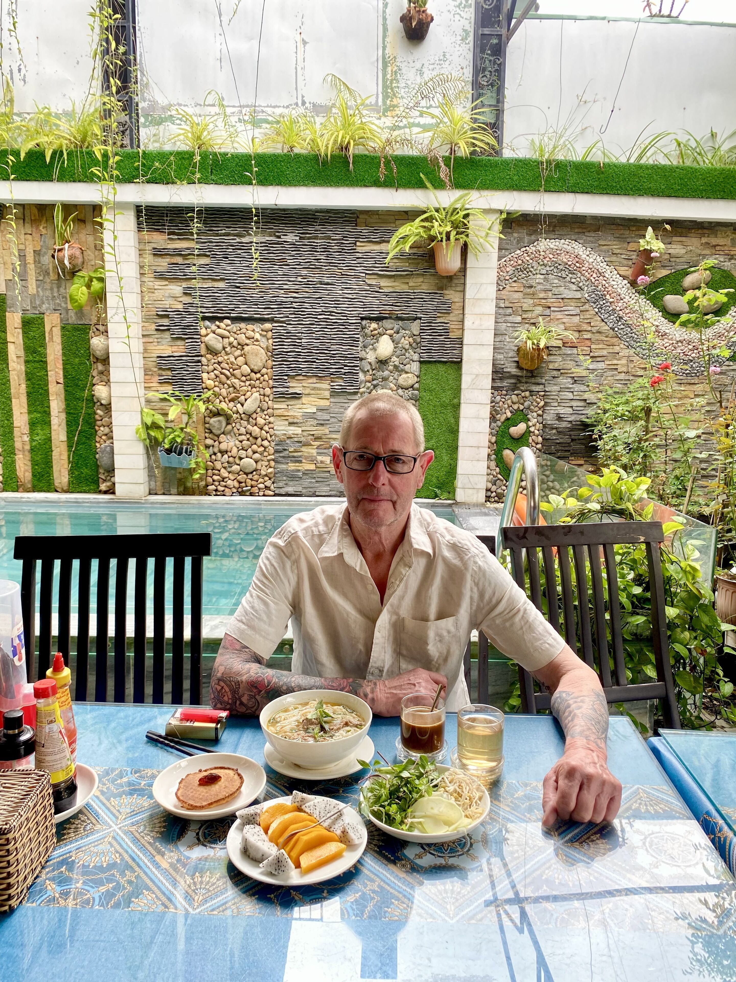 Daily local cuisine breakfast (VND 75000 per person)