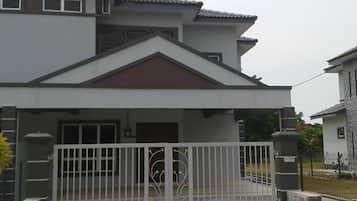 Bagian depan properti