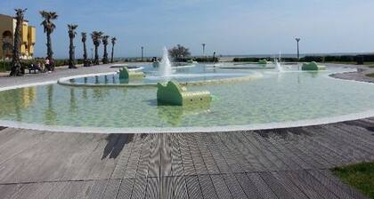Maison T2 à Port Leucate, face à la mer, 4 couchages, parking privé, TV, lave-linge, commerces à 400m