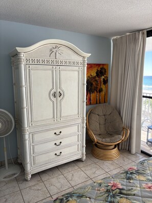 1 camera, ferro/asse da stiro, Wi-Fi, lenzuola