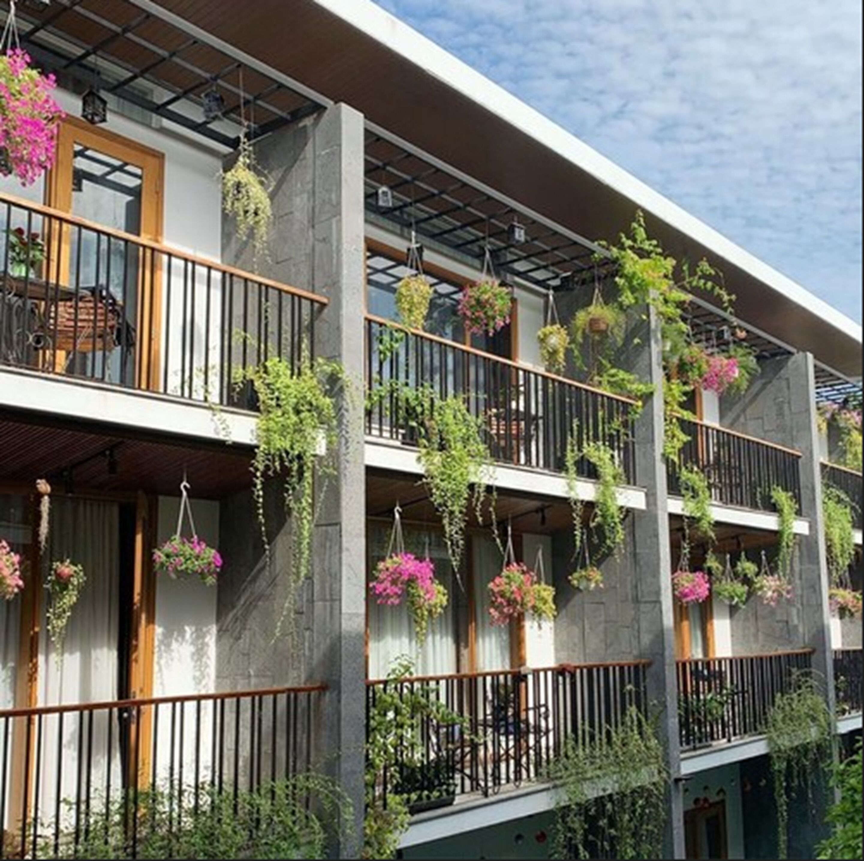 deluxe room | balcony view