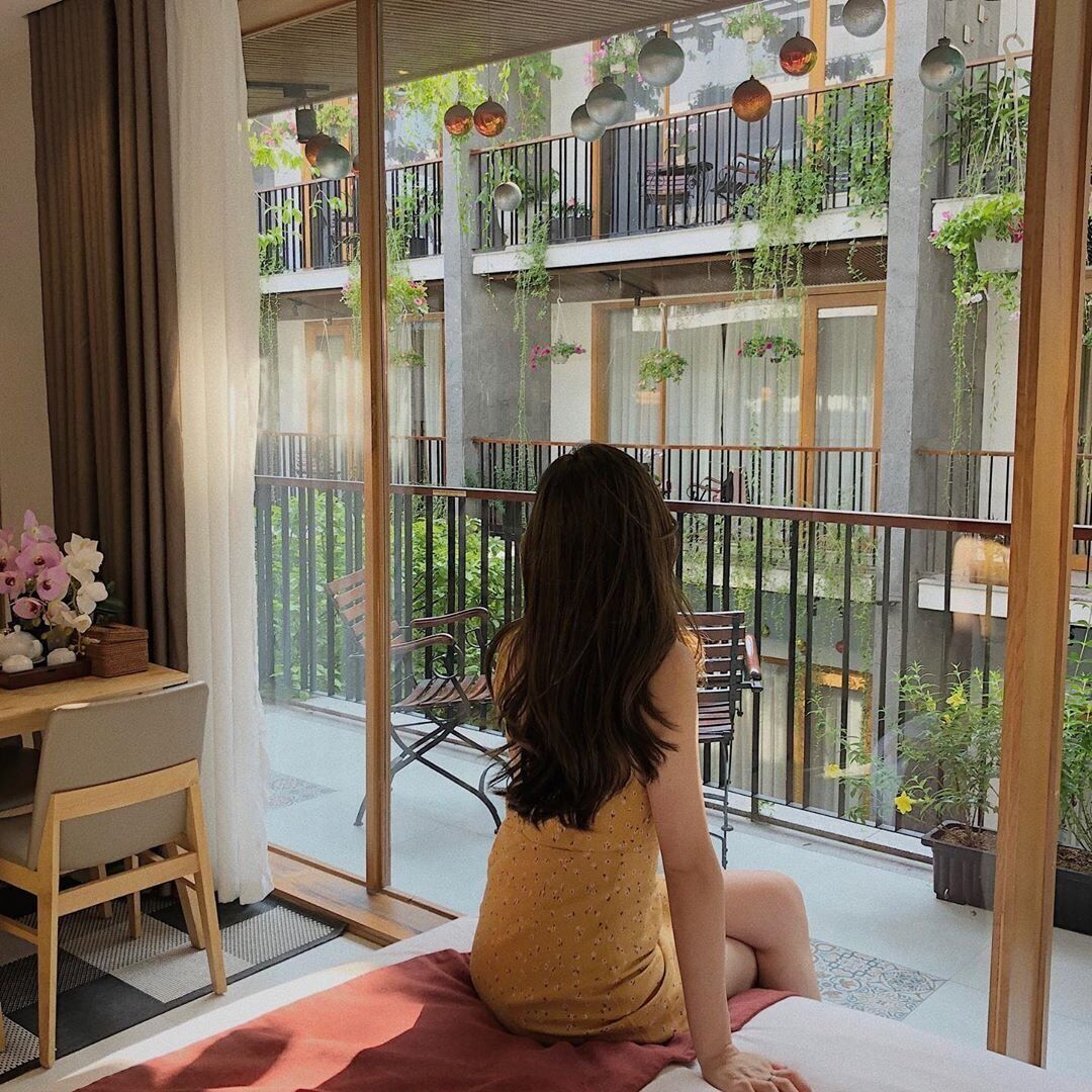 family room | terrace/patio