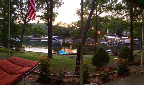 Lakefront Home and Dock with Tiki Bar At 4mm at Lake Of The Ozarks!