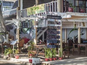 Petit déjeuner préparé à la commande compris tous les jours