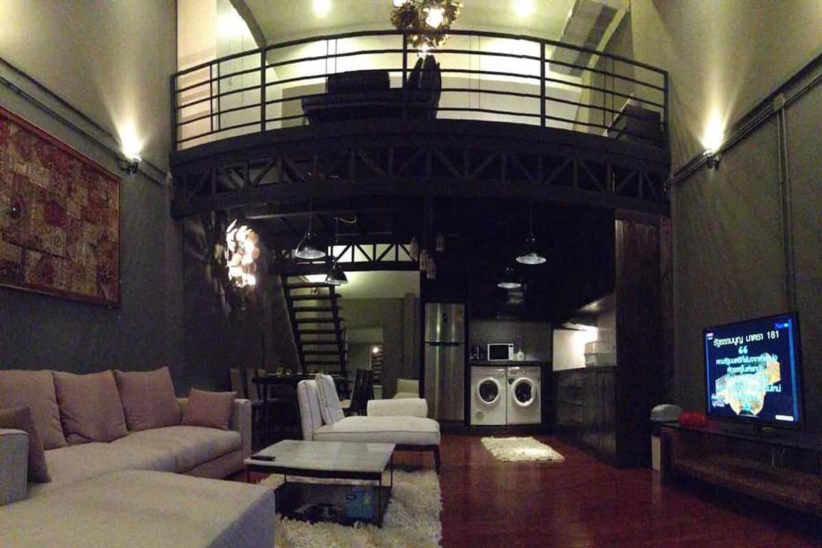 Nimman F3 | Living area | Flat-screen TV