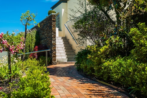 Brooklands of Mornington