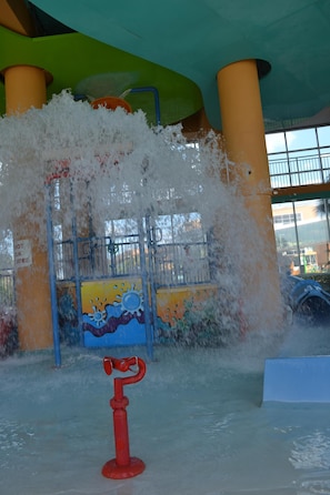 Children’s area - Splash luxury Beachfront Condo on 7th flr. Waterpark, Beach Service, Ocean views (Panama City Beach)